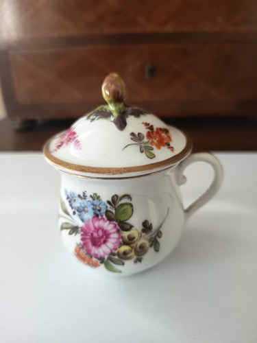 7ème pot jus porcelaine - 7ème,