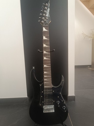 Guitare electrique ibanez - electrique,