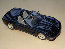 *** 1/18 Chevrolet Corvette C5 Cabriolet 1997 *** Burago - Métal {TTBE}