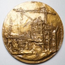 MEDAILLE FIN DE CHANTIER 1981 (signée R.Corbin)