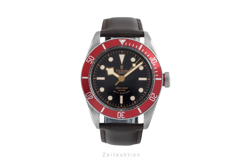 Tudor black bay acier - tudor,