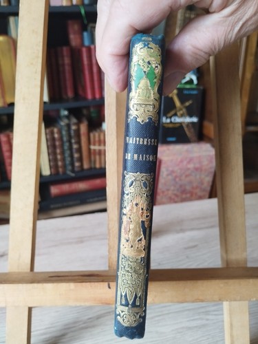 Livres anciens jeune - anciens.la,