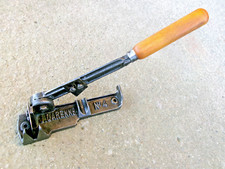 ANCIENNE GREFFEUSE POUR LA VIGNE  - DARENNE - OUTIL DE VITICULTEUR VIN -