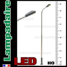S301# Lampadaire simple courbe HO à LED CMS , éclairage blanc, belle finition 