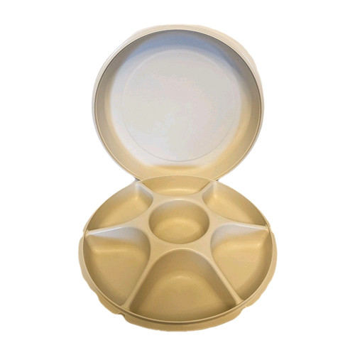 Tupperware serving center - serving,
