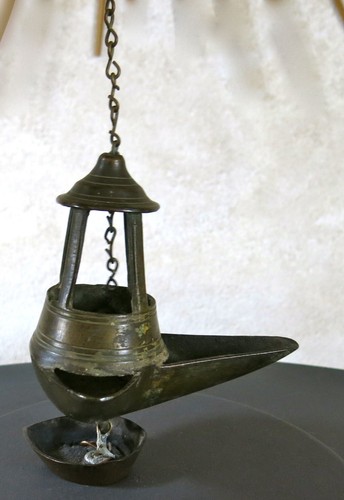 Lampe huile bronze - en,