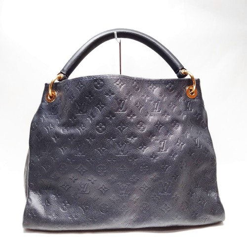 Louis vuitton tote - louis,