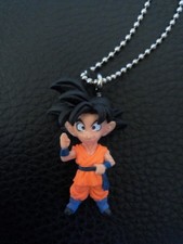 FIGURINE PORTE CLES UDM 18