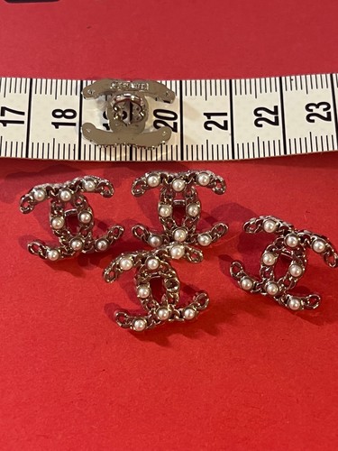 Boutons chanel vintage - 5,