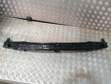 Traverse renfort pare choc