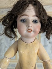 Poupée ancienne tête en biscuit, marquée en creux dans la nuque 4