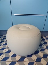 POUF