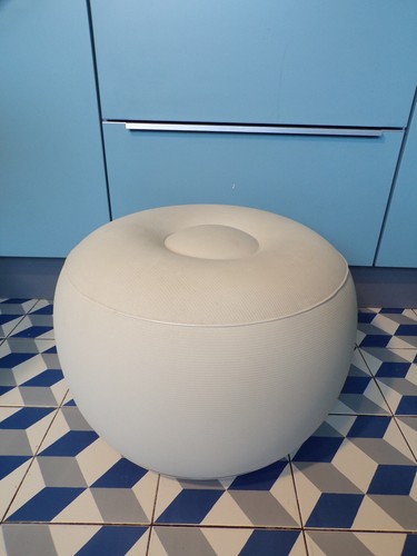 POUF