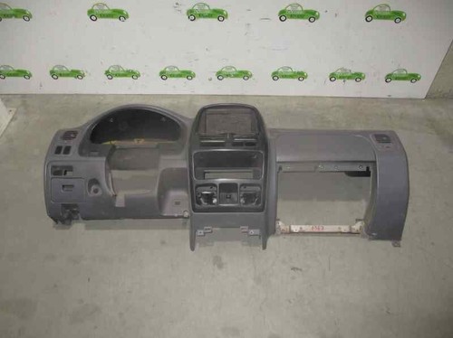 Tableau bord nissan - tableau,