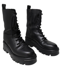 Bottes Montantes À Lacets