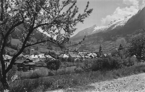 Thones vue generale la - vue,