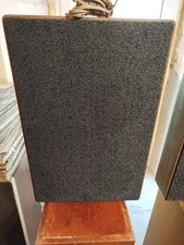 2 enceintes vintage GRUNDIG HIFI-Box 303 M a. 4 ohms  35W max