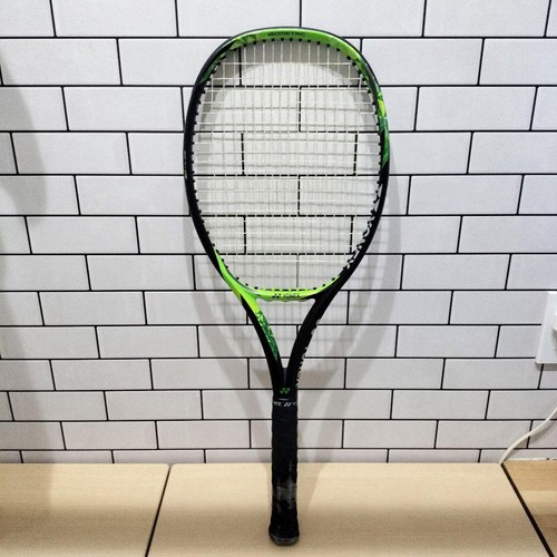 Raquette légère yonex - légère,