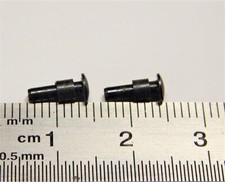 - R 9257 - 2 TAMPONS METAL