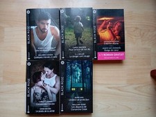 LOT 5 HARLEQUIN BLACK ROSE (11 ROMANS) JUIN 2024