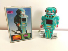 (JMT36) Robot mécanique en