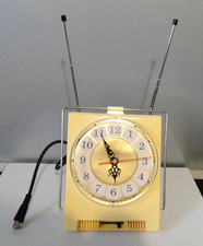 Pendule quartz Antenne TV couleur UHF/VHF/FM objet curiosité vintage pour décor