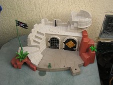 Playmobil : fort des pirates prison