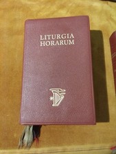 Livre Liturgia Horarum tom 4