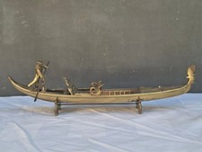 Ancienne Pirogue en Laiton