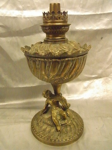 Ancienne lampe a - ancienne,