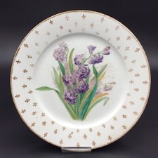 Sèvres Assiette en porcelaine à décor de Fleurs et Fleurs de Lys XIXème