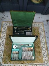 , Superbe Ménagère Empire de 69 Pièces. Ancienne Métal argenté poinçon 100 gr 