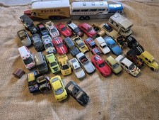 Lot voiture miniature - voiture, 1/43