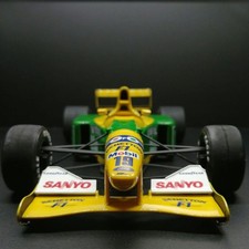 Vitrine peinte modèle Tamiya 1/20 Benetton Ford B192 F1 incluse