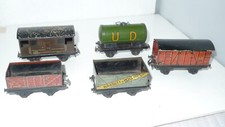 TRIX EXPRESS  HO 5 Wagons