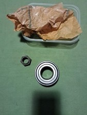 Un Roulement De Roue Avant SNR