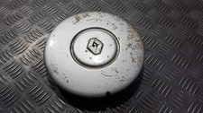 Renault Clio 2000 Center Cap