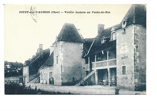 Jouet sur arbois - 18, jouet-sur-l'arbois
