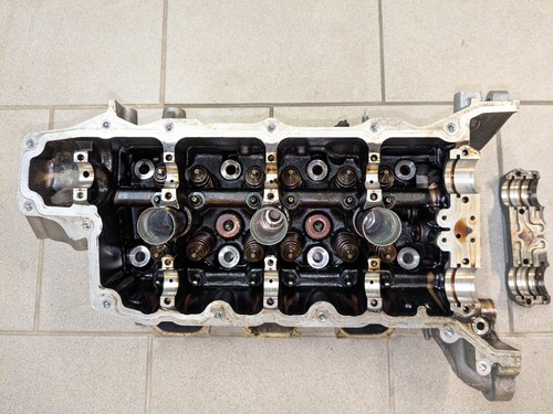 Cylinder head alfa romeo - cylinder,