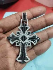 Pendentif croix plaqué or