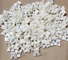 LOT 150 ANCIENS BOUTONS RESINE INITIALE ALPHABET LETTRE " A " 12 x 10 mm # T2