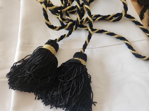 Embrase noir doré - , pompons