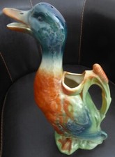 Ancien pichet en barbotine Canard de St-Clément