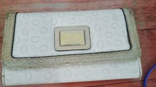 Portefeuille Guess Ref 58328 BKW 20*10*2,5 cm Neuf