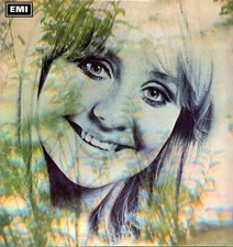 LULU LOVE LOVES TO LOVE LULU