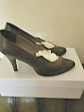 escarpin marque RAYNE cuir