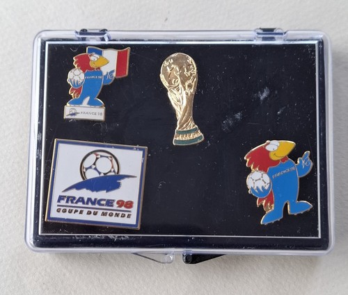 Coffret pin coupe - pin's,