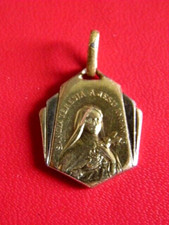 MEDAILLE RELIGIEUSE ANCIENNE
