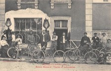 CPA 10 MARCILLY LE HAYER / MAISON MENNERET / CYCLES ET AUTOMOBILES / cpa rare