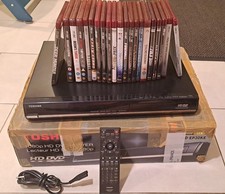 Lecteur HD-DVD TOSHIBA HD-EP30KB avec câble HDMI, télécommande + 23 films